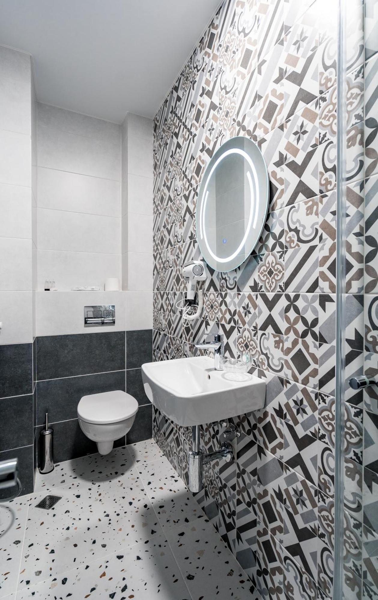 Luxury X By Umbrella Aparthotel Tbilisi Exteriör bild