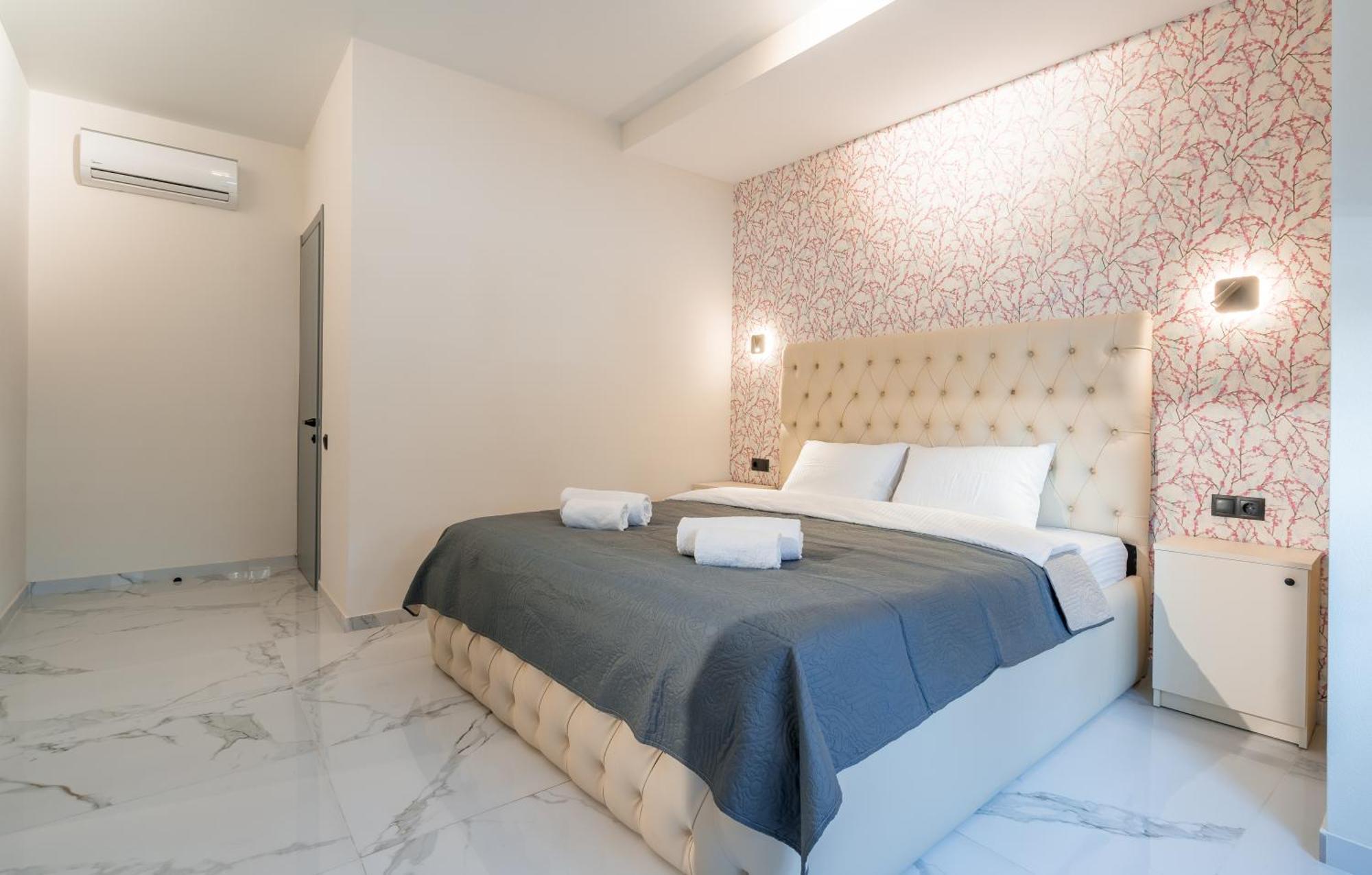 Luxury X By Umbrella Aparthotel Tbilisi Exteriör bild